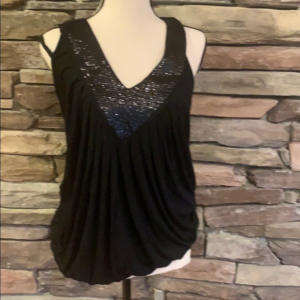 Sequin tank